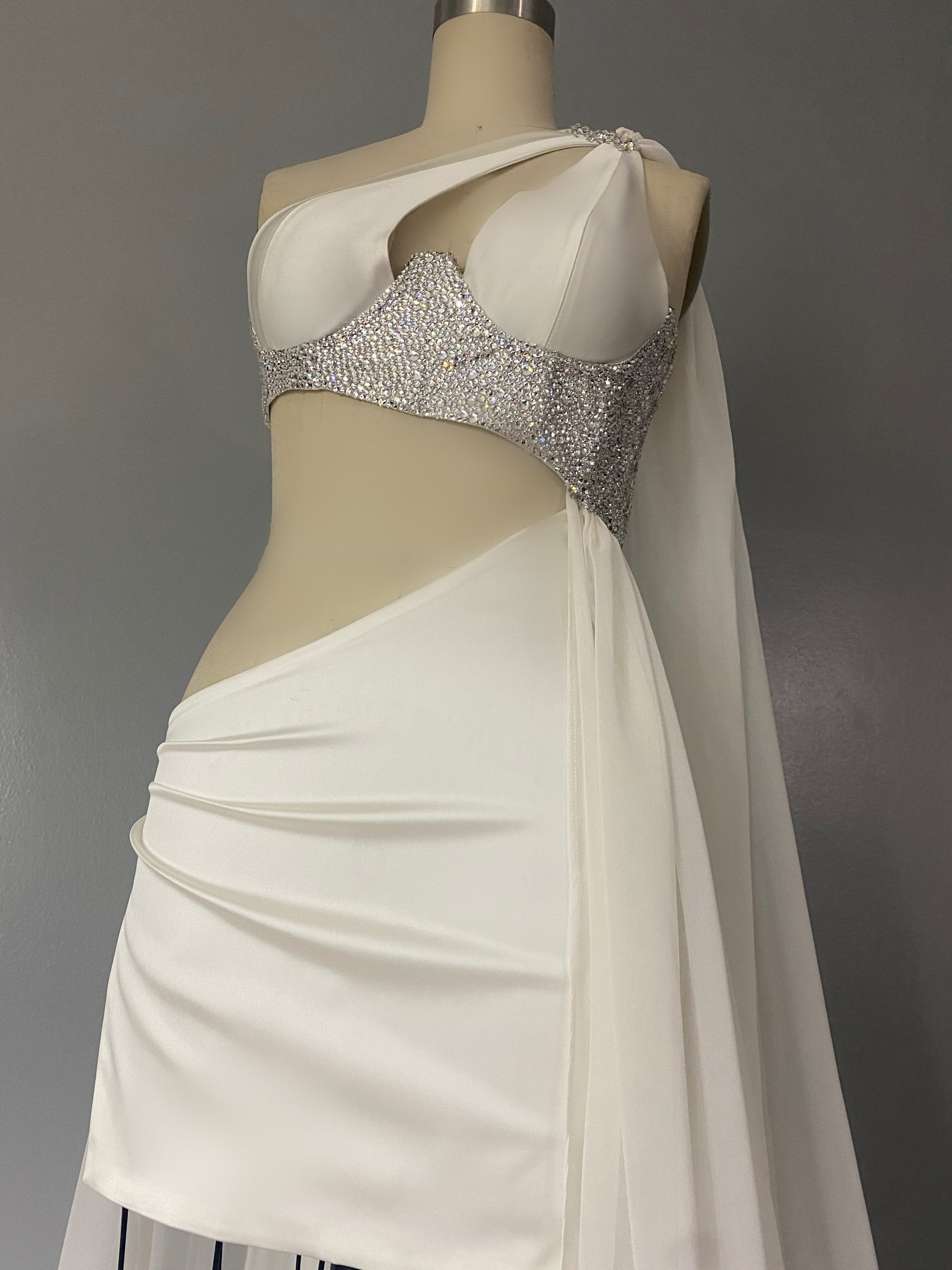 White Silk Satin And Chiffon Rhinestone Top Asymmetrical Dress White Silk Satin And Chiffon Rhinestone Top Asymmetrical Dress
